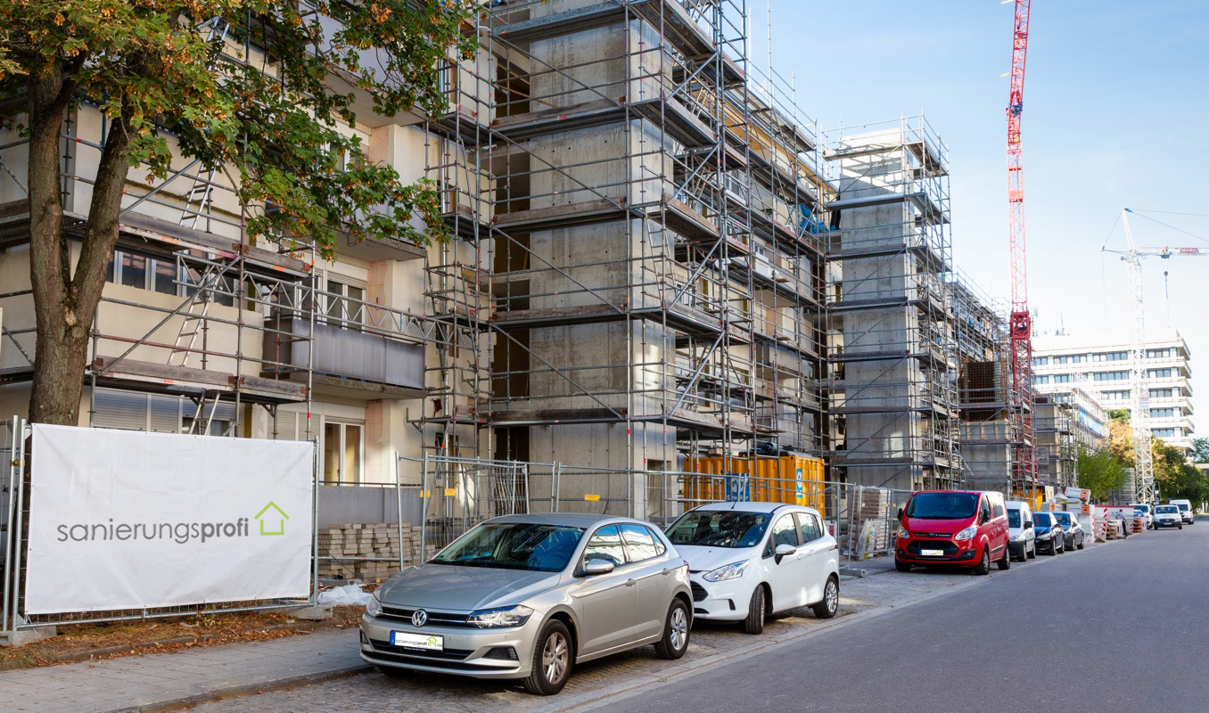 Blick auf unser Sanierungsprojekt - Energetische Sanierung und Strangsanierung im bewohnten Zustand in Karlsruhe 